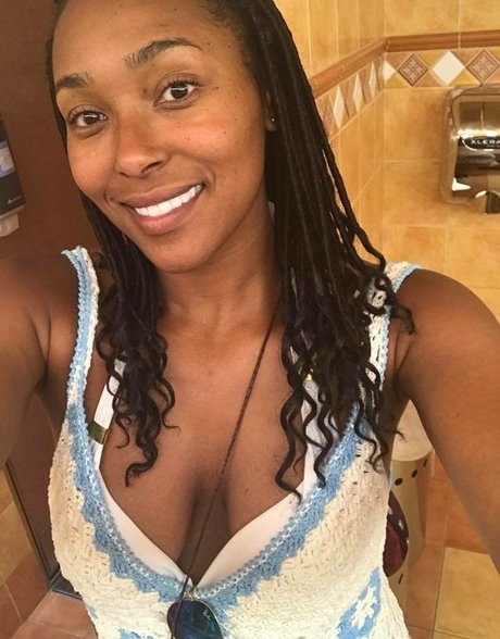 Dr Ebonie Vincent  nude leaked OnlyFans photo