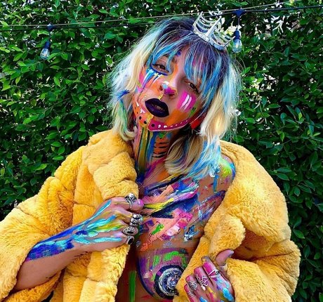 Gabbie Hanna