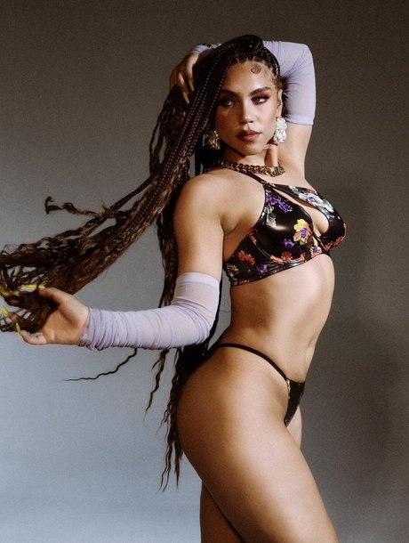 Makayla London