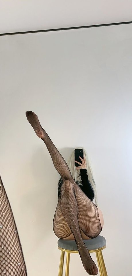 Naken lekkede OnlyFans-bilde av Qiaonniutt