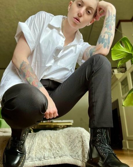 Naken lekkede OnlyFans-bilde av Wesley Fox