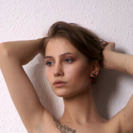 Mia Shy