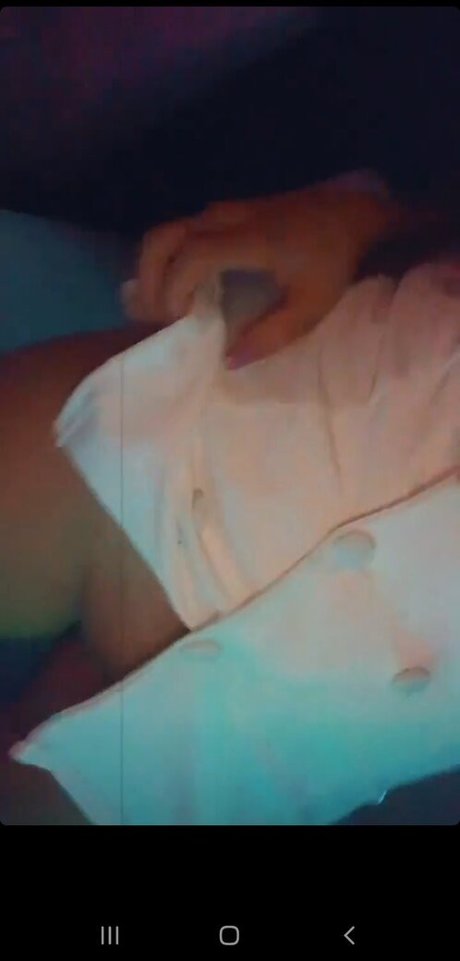 Foto nua vazada do OnlyFans de Ariela Chalhoub