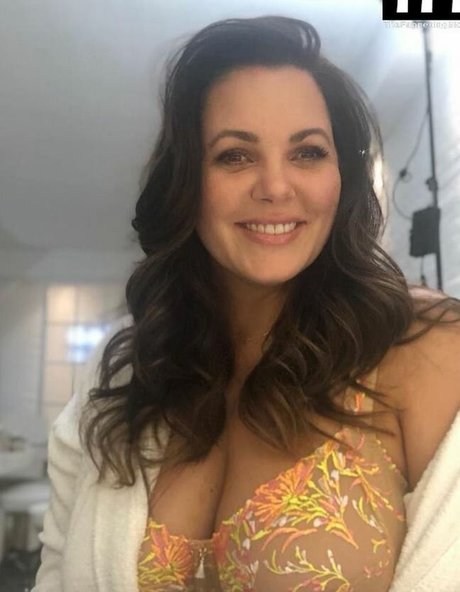 Nahá fotka uniklých OnlyFans od Paula Lambert