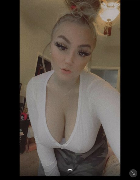 Nøgent lækket OnlyFans-billede af Maggielifts