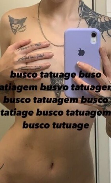 Foto di nudo di fuga di OnlyFans di Strychniness