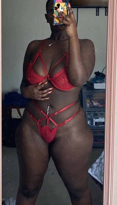 Nagie wyciekłe zdjęcie OnlyFans od Liwitdabody