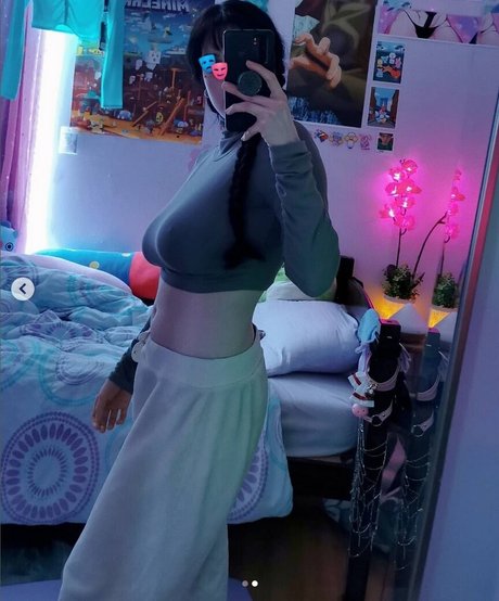 Обнаженная фотография утечки OnlyFans от Knaiifuwaifuu