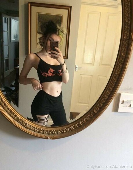 Naken läckt OnlyFans-bild av Danierruu
