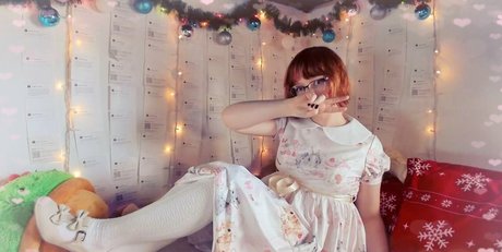 Toomuchtimemyself OnlyFans泄露裸照