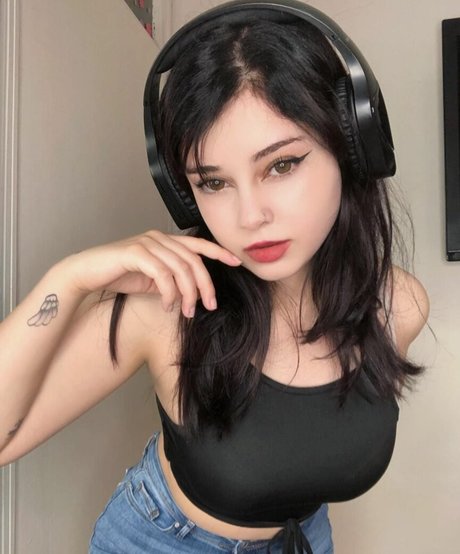 Foto nua vazada do OnlyFans de Bbangeluwu
