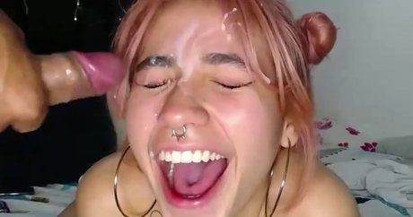 Naken läckt OnlyFans-bild av Xxxmg