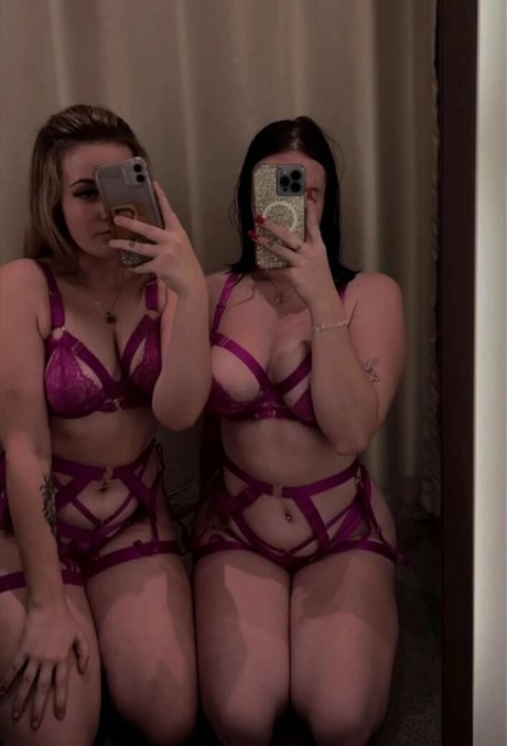 Nahá fotka uniklých OnlyFans od Kiyahalec