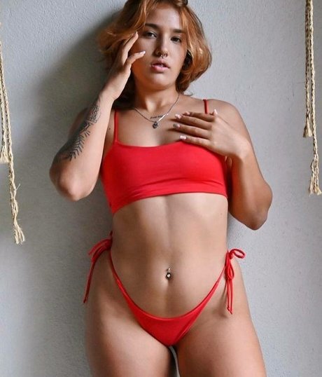 Foto nua vazada do OnlyFans de Victoria Escala