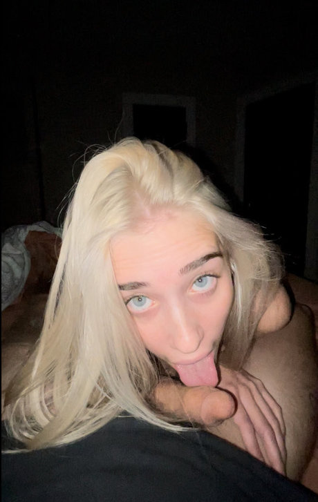 Foto nua vazada do OnlyFans de Livvy