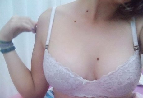 Naakte gelekte OnlyFans-foto van Fre4zy