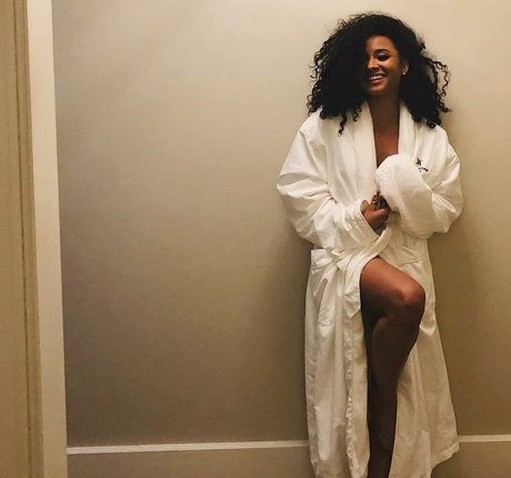 Rhyon Nicole Brown