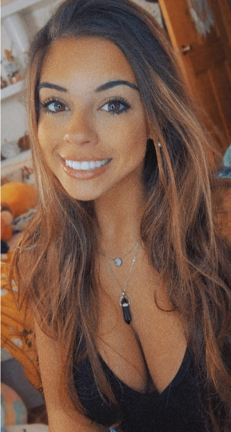 Allyson Noelle