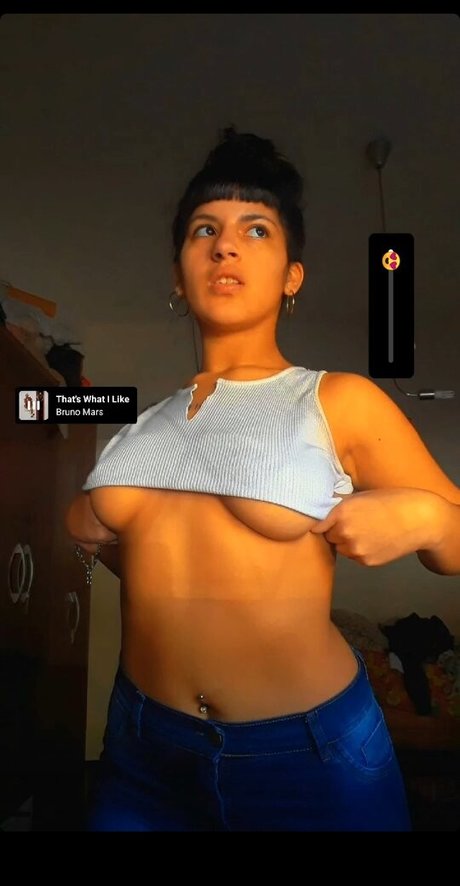 Alasti lekkinud OnlyFans-i pilt Paradisi02