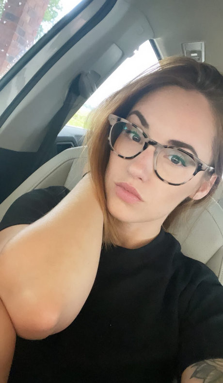 Обнаженная фотография утечки OnlyFans от Brookelynb