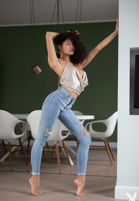 Layla Balan