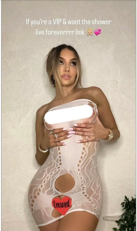 Nacktes geleaktes OnlyFans-Foto von Lynaritaa