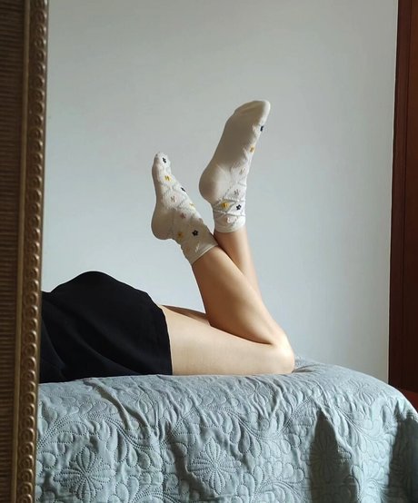 Nahá fotka uniklých OnlyFans od Becca Frances