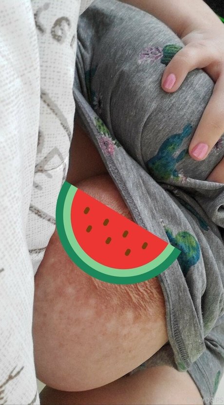 Naken läckt OnlyFans-bild av Pregnantpumpkinfree