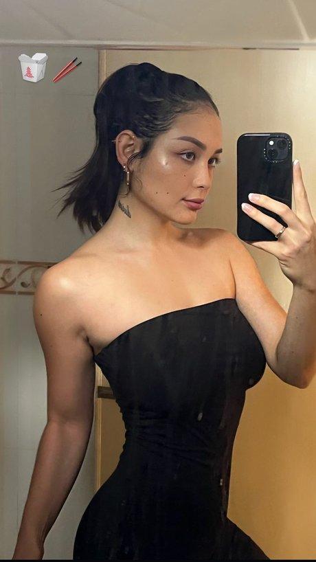 Jasmine Santos