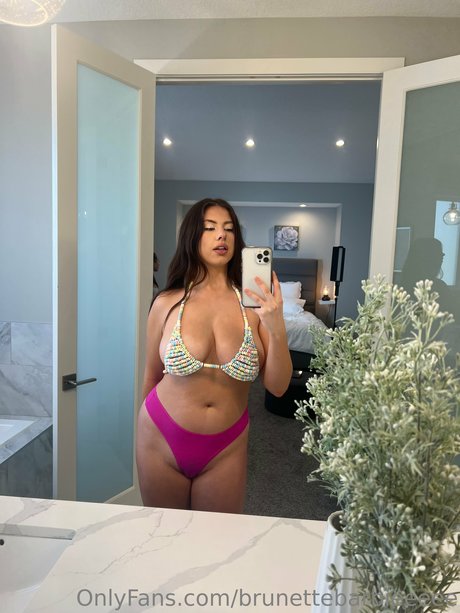 Lexi Winters  nude leaked OnlyFans photo
