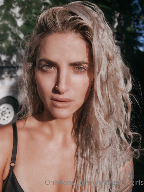 Naakte gelekte OnlyFans-foto van Cristina Pilo