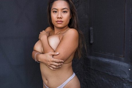 Victoria Kuang