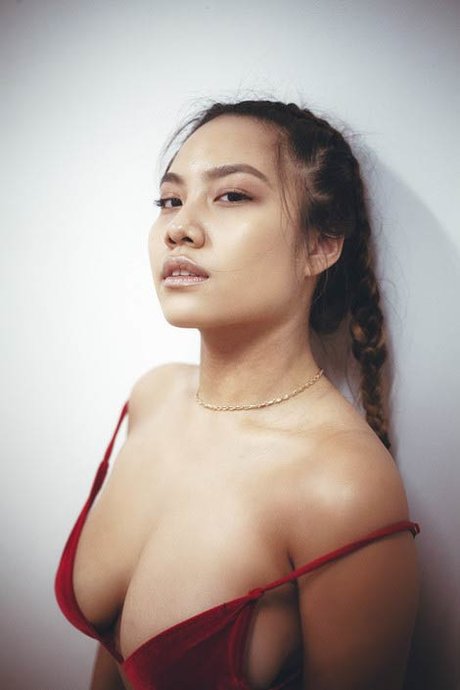 Victoria Kuang