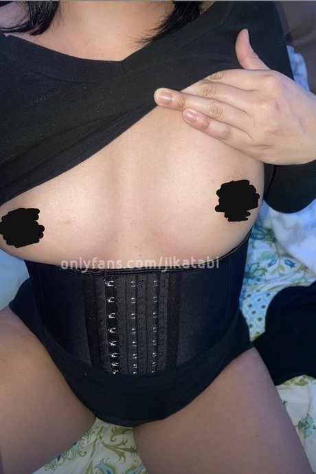 Nahá fotka uniklých OnlyFans od Tabi