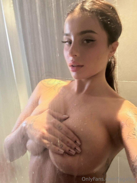 Agata Fagata Fak