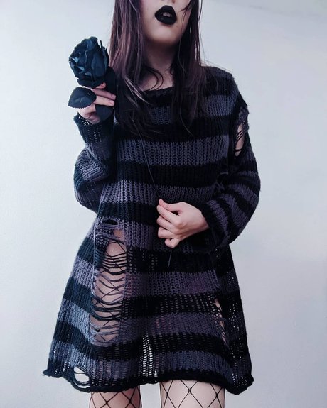 Hailly Senpai OnlyFansリークヌード写真