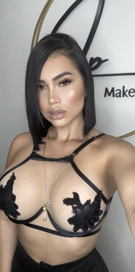 Foto di nudo di fuga di OnlyFans di Colombiana Bombshell Mel
