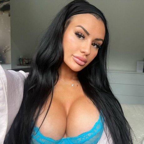Nacktes geleaktes OnlyFans-Foto von Siannfitness