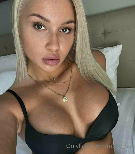 Обнаженная фотография утечки OnlyFans от Mollyhot