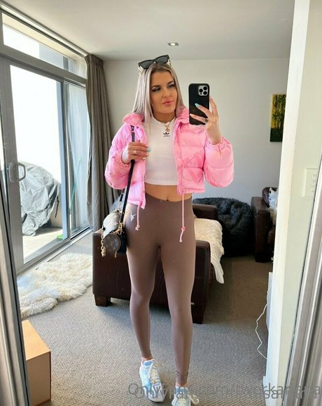Naken lekkede OnlyFans-bilde av Ausariana