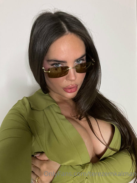Nahá fotka uniklých OnlyFans od Tereze Kalman