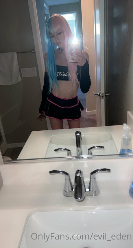 Nagie wyciekłe zdjęcie OnlyFans od Eden