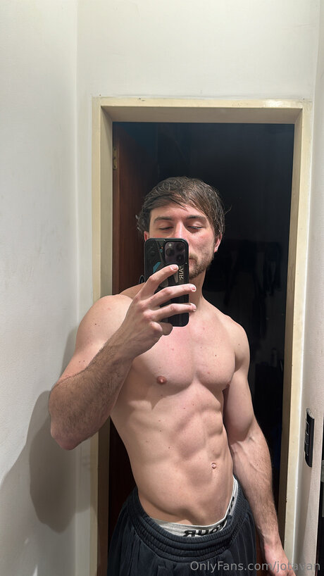Naken lekkede OnlyFans-bilde av Jotajer