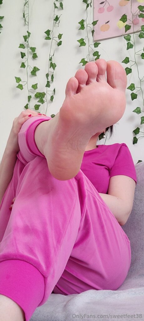 Naakte gelekte OnlyFans-foto van Sweetfeet38