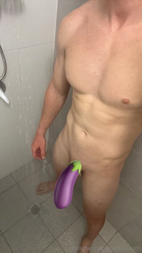 Naken lekkede OnlyFans-bilde av Jamessouth