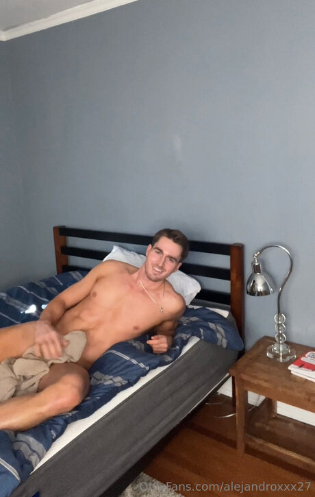 Alejandroxxx27