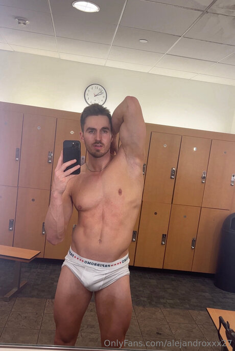 Alejandroxxx27