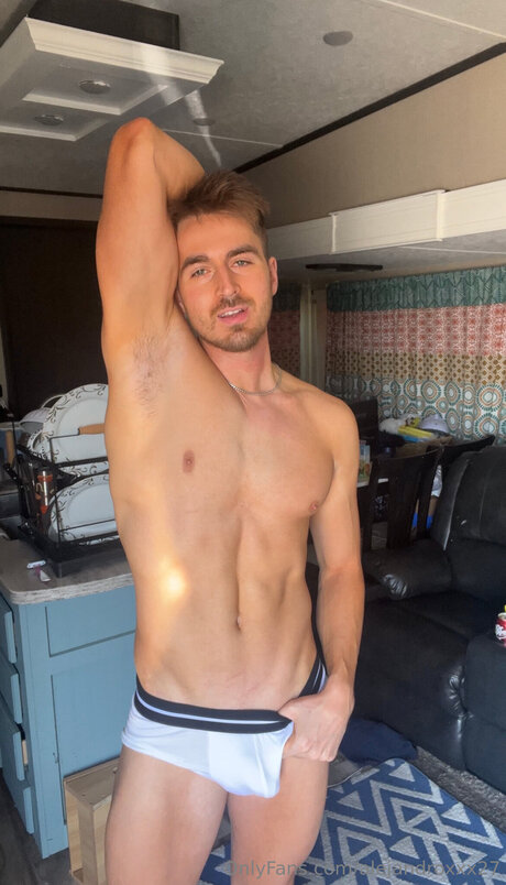 Alejandroxxx27