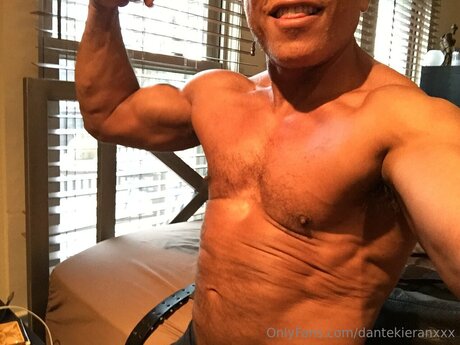 Nahá fotka uniklých OnlyFans od Dantekieranxxx
