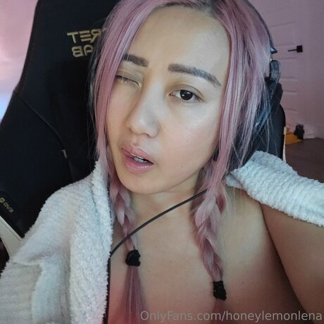 Honeylemonlena